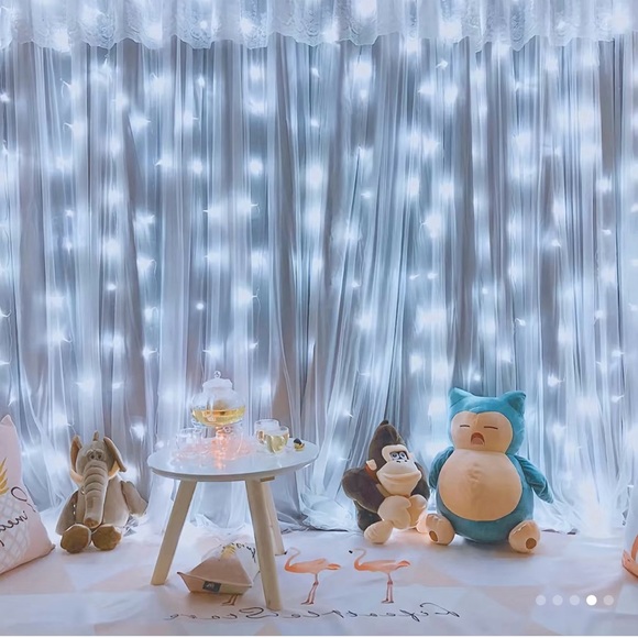 New! Color Changing Curtain Fairy Lights With Remote! - Picture 3 of 10